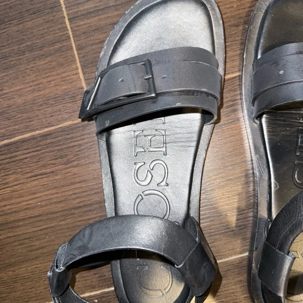 CLOSED - Black Strappy Sandals with Buckle